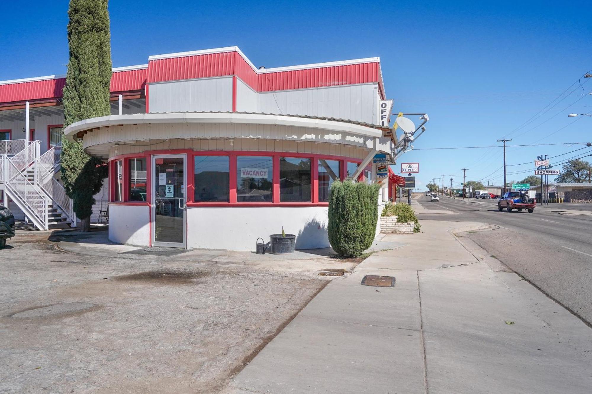 Oyo Alpine Tx Near Big Bend National Park Hotel Luaran gambar