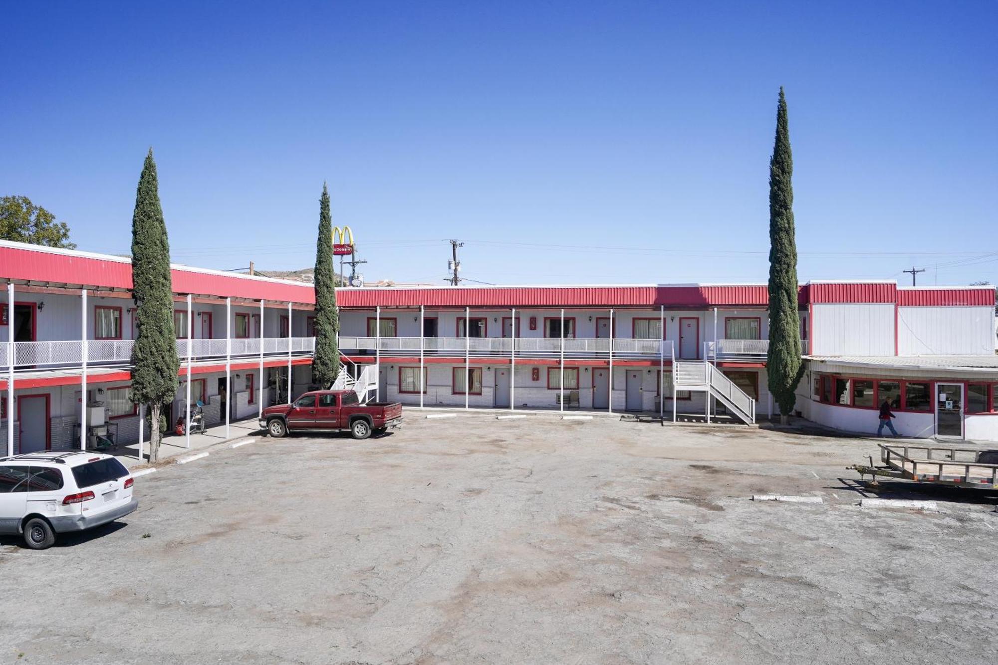 Oyo Alpine Tx Near Big Bend National Park Hotel Luaran gambar
